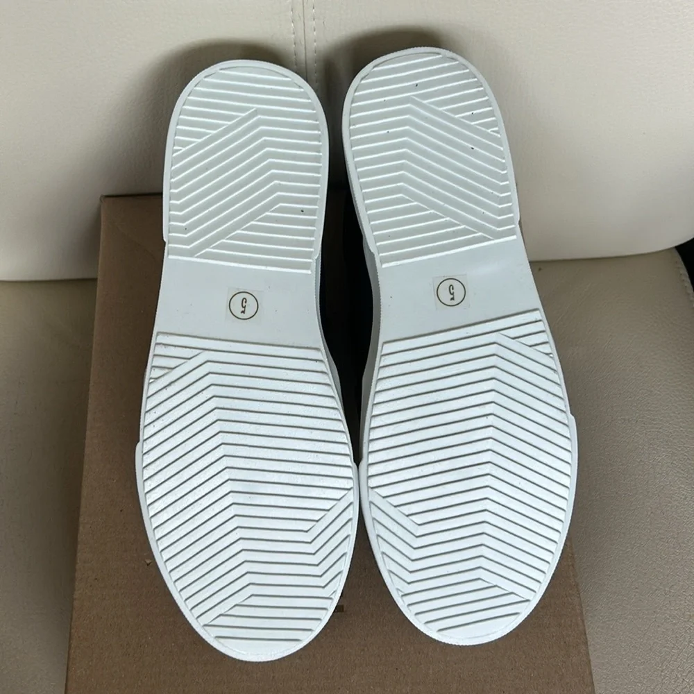 Steve Madden Boys Black Slip-On Sneakers with White Sole